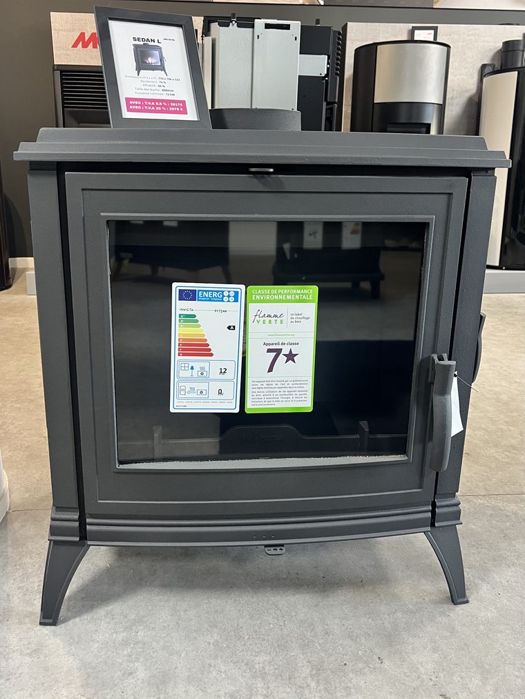 Appareil exposé dans le showroom E-FIRE de Seichamps