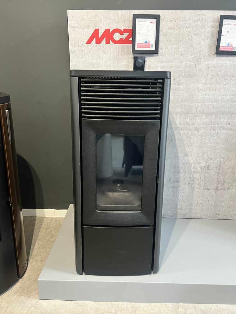 Appareil exposé dans le showroom E-FIRE de Seichamps