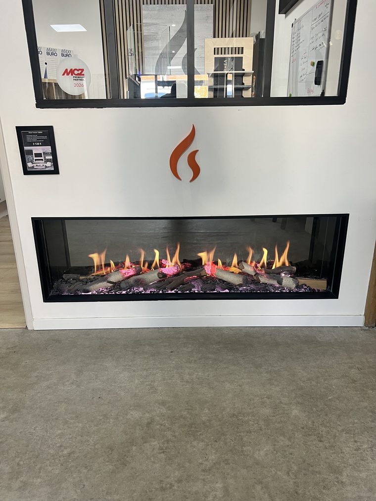 Appareil exposé dans le showroom E-FIRE de Seichamps